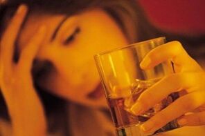 Weiblicher Alkoholismus, wie man ihn loswird